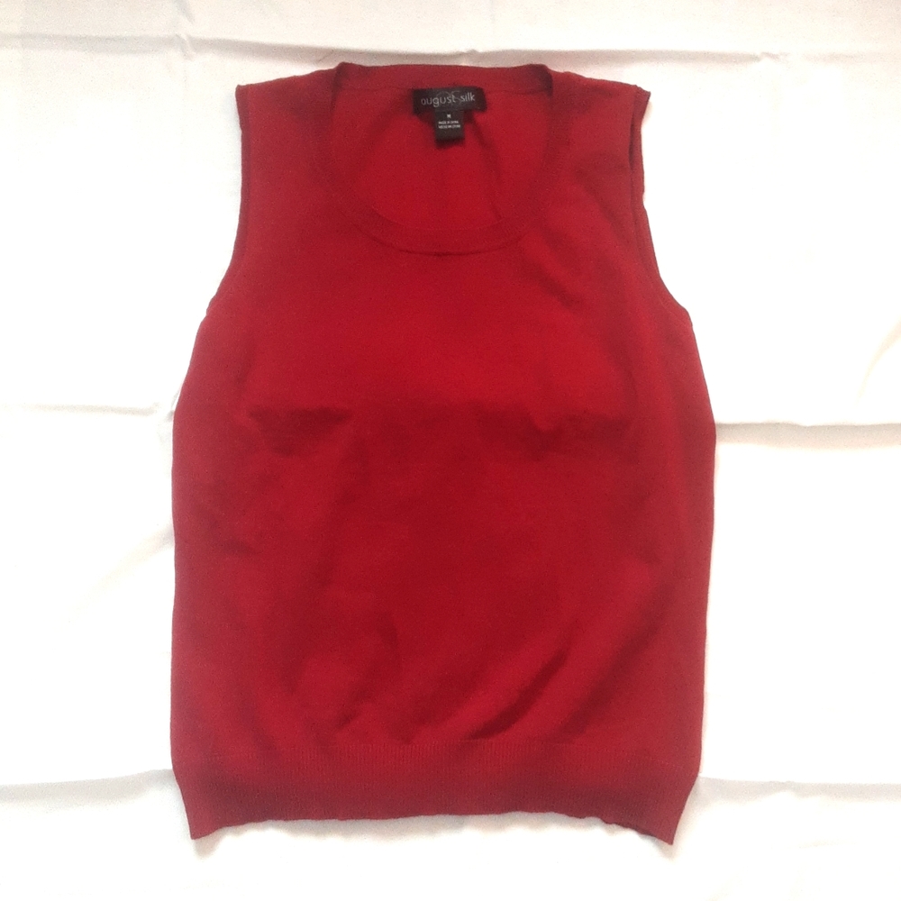 August Silk scoopneck top  size medium